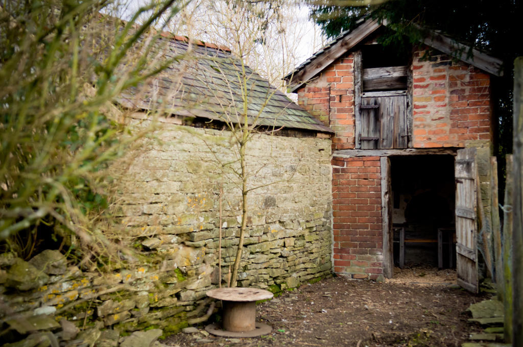 Walford Court
